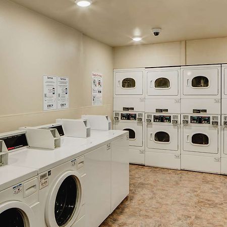 Woodspring Suites Williston Bekvämligheter bild