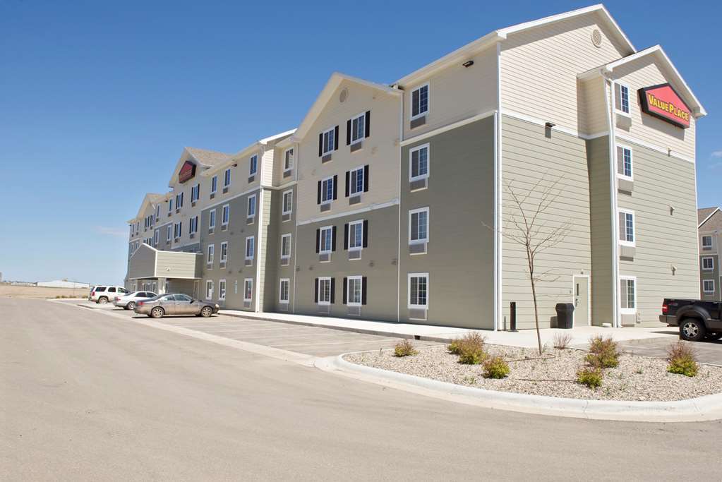 Woodspring Suites Williston Exteriör bild